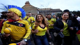 Colombian football fans